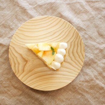 ろくろ挽きの木皿　栓（せん）の木　21cm