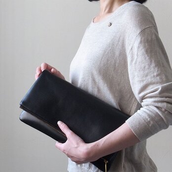 大人のシックな装いに - Clutch Bag - 黒 - ：カレン クオイルの画像