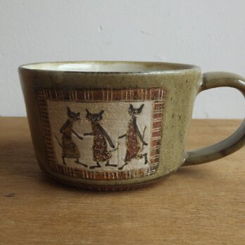 ドア付窓にネコ(さんぽ)四角カップ