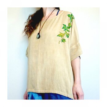 枯れないつる性植物の手描きべんがら染めトップス/ヘンリーヅタ/リネン混/麻