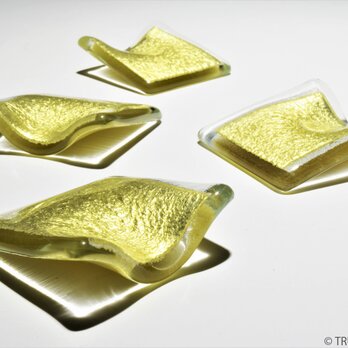 【4個セット】●ガラスの箸置き -「金色のガラス 」・5cm・金色の画像