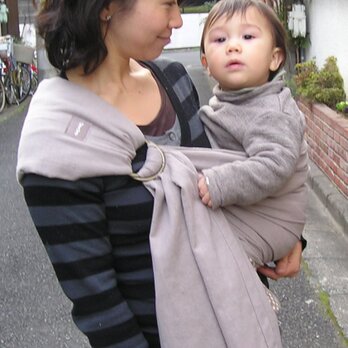 抱っこ紐 新生児 ベビースリング 麻55% 綿45%スリング（生成り）二枚重ねの画像