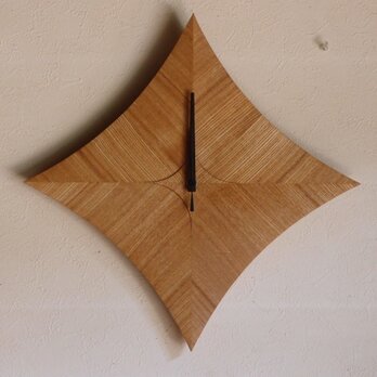 無垢の木の電波掛け時計　タモ　００１４