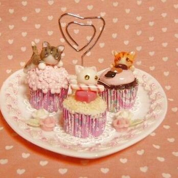 にゃんこのしっぽ○ハートプレートのメモスタンド