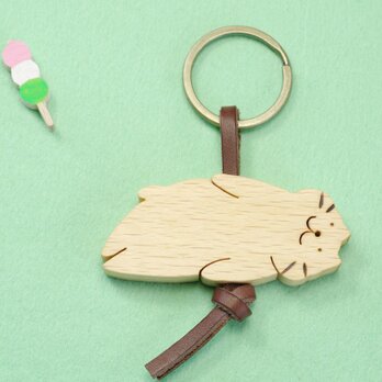 ぷにぷにネコ / 猫　木のキーリングの画像