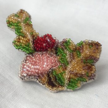 和柄  ビーズ刺繍ブローチ 葉の画像