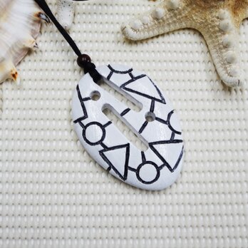 おしゃれなアートペンダント　１００－17