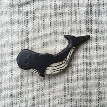 くじらのブローチ（黒色）