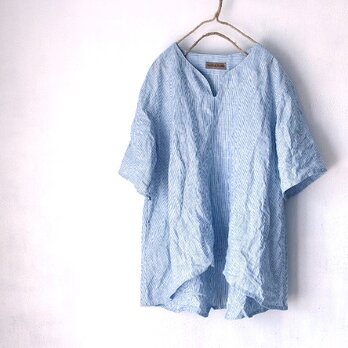 国産リネン100％ストライプ　Ａラインキーネックシャツ ブルー系の画像