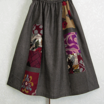 着物リメイク♪泥大島紬と銘仙パッチのスカート（裏地付き）の画像