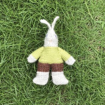 ニット素材のミニウサコ（編みぐるみ）