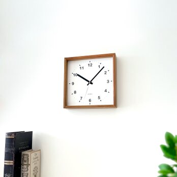 KATOMOKU muku square clock ウォールナット km-37WA 掛け時計 木製 四角の画像