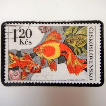 チェコ　魚切手ブローチ 2799の画像