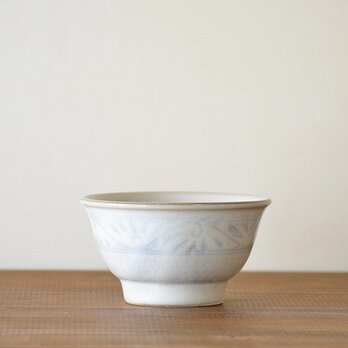 わら灰釉唐草文　飯マカイ　小