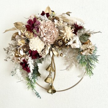 Dahlia ring wreathの画像