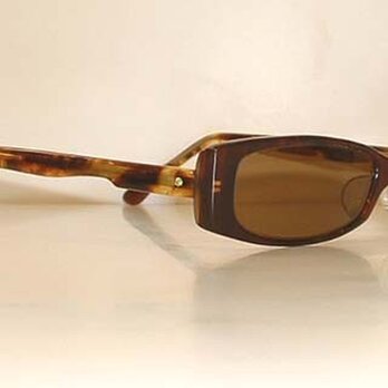 セレブ　サングラス（メガネフレーム）