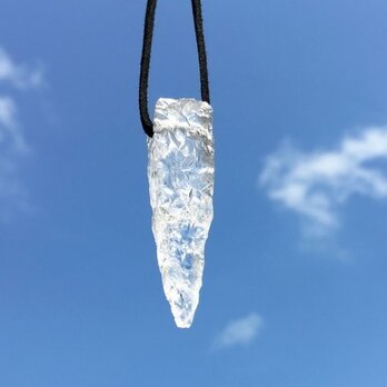氷のように透き通るヒマラヤ水晶 原石 ペンダント 天然石の画像