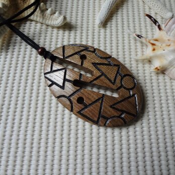 おしゃれなアートペンダント　１００－８１