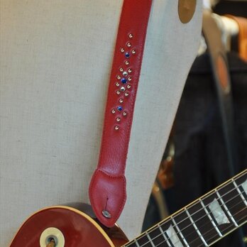ギターストラップ赤　スタッズの画像