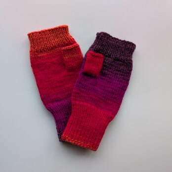 ハンドウォーマーグラデーション 赤