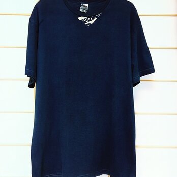 本藍染・型染Tシャツ・エリマキトカゲの画像