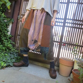古布リメイク☆秋のお出かけに…幟端と自然染め布で楽しいおとなサルエルパンツ♪の画像