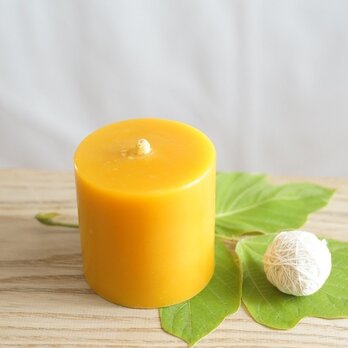 天然繊維の蜜蝋キャンドル「葛」中７cm