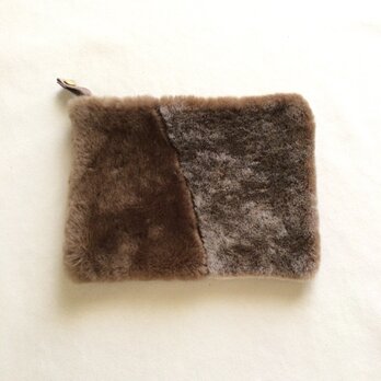 mouton pouch : brownの画像