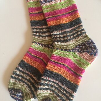 ドイツソックヤーンの手編み靴下　君から僕へ戻る道