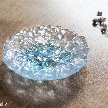 ガラスのアクセサリートレイ - 「 KUBOMI 」●ターコイズブルー・11cmの画像