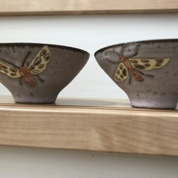 蛾の茶碗の画像