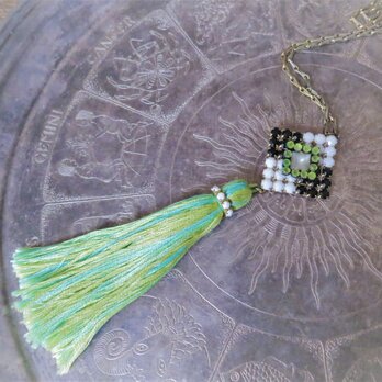タッセルネックレス グリーン ヴィンテージビジュー vintage tassel necklace <NC-RBwb>の画像