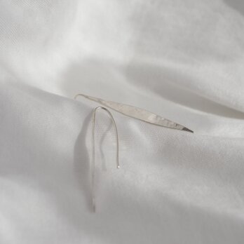 柳の葉の形　ピアス　99