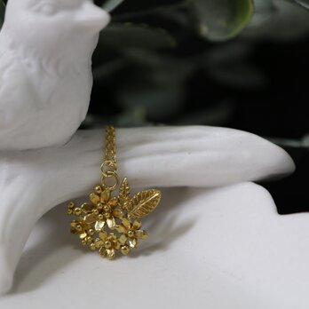 ブーケのプチペンダント