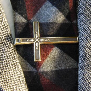 真鍮/ブラス製クロス型ネクタイピン(タイバー)1個　ネクタイ・ポケットの飾りにの画像