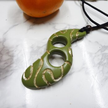 おしゃれなアートペンダント　１００－9４