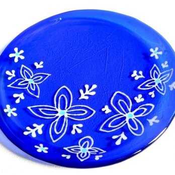 サイケな花のコバルトブルー皿の画像