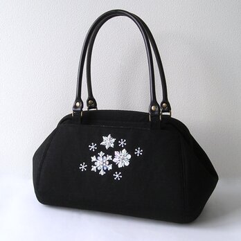 雪の結晶＊ビーズ刺繍のボストンバッグ(17i-1)の画像