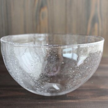 小さな泡のボウル