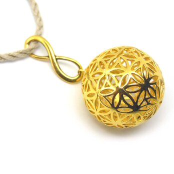 フラワーオブライフ 球状（籠目）・メビウスの輪　ヘンプ ネックレス（金色）（生命の花/神聖幾何学）の画像