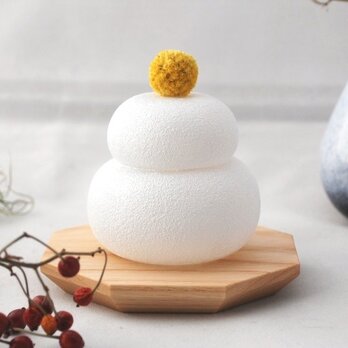【再出品】ラスト1！　お正月飾り　ガラスの鏡餅　ホワイト