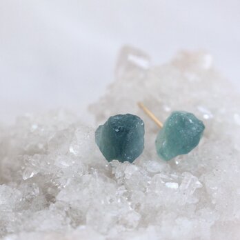 【SALE】Blue Tourmarine rough rock pierced earrings　ブルートルマリンの原石ピアスの画像