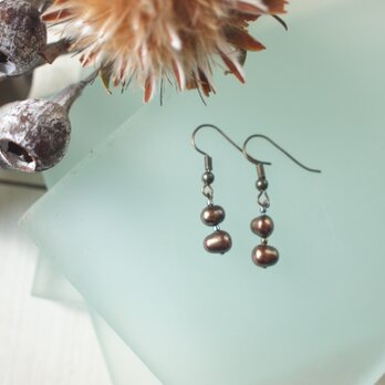 真珠　個性あふれるピアス