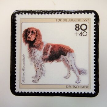 ドイツ　犬切手ブローチ 3209の画像