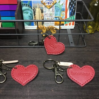 【メッセージが選べる】ハートのレザーキーホルダー【素押しタイプ】【郵便送料無料サービス】