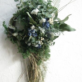 しめ縄wreathー碧い花の画像