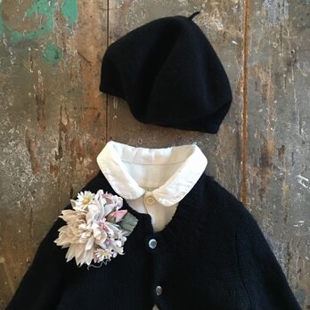 ふわりダリア…suMire-bouquet   布花コサージュの画像
