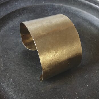 真鍮の太バングル