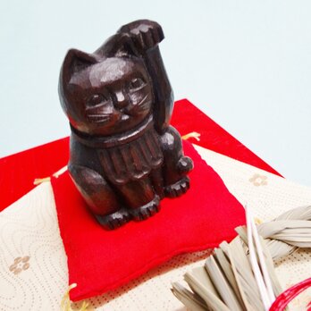 新年の夢に寄り添う「招き猫」Ｍ－１２の画像