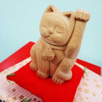 新年の夢に寄り添う「招き猫」Ｍ-１5の画像